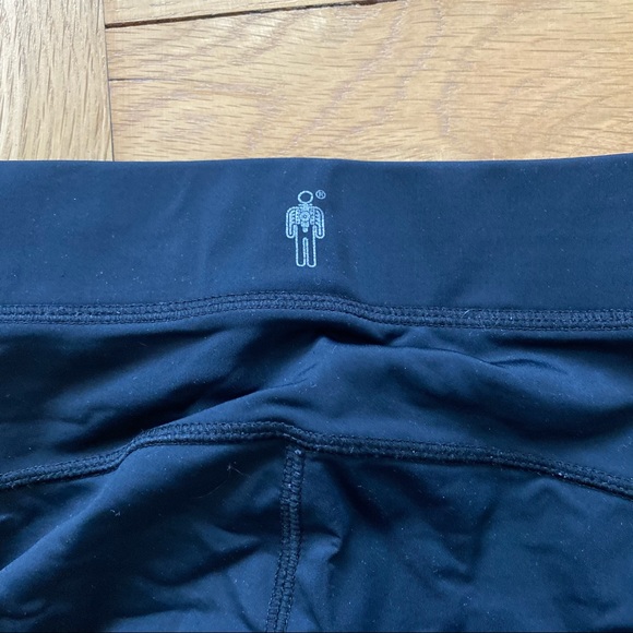 HPE Soho 7/8 Black Leggings - Picture 10 of 10